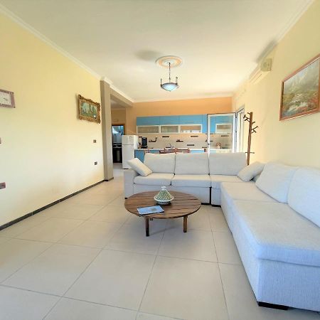 Vila Licenji Vlore Luaran gambar